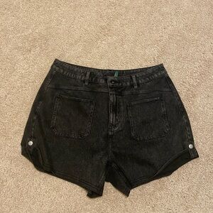 HALARA Black Jean Shorts